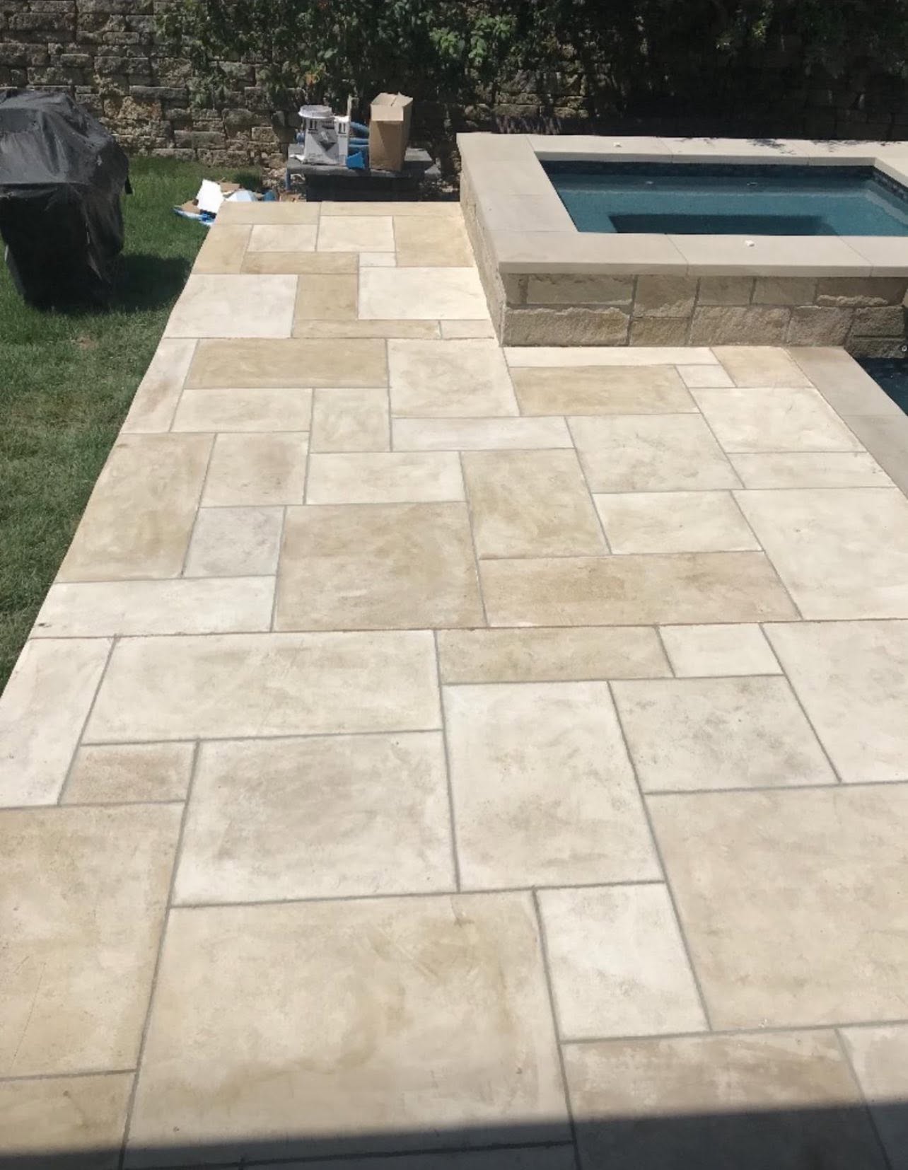 Natural stone pool coping